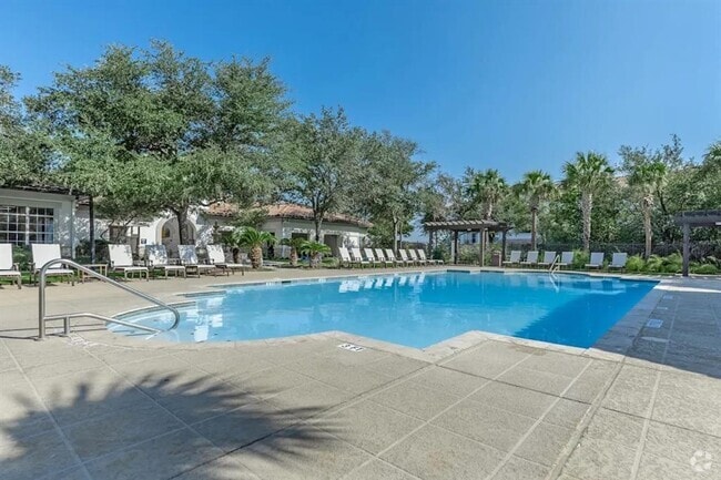 Building Photo - 9914 Military Dr W Unit 0402 Rental