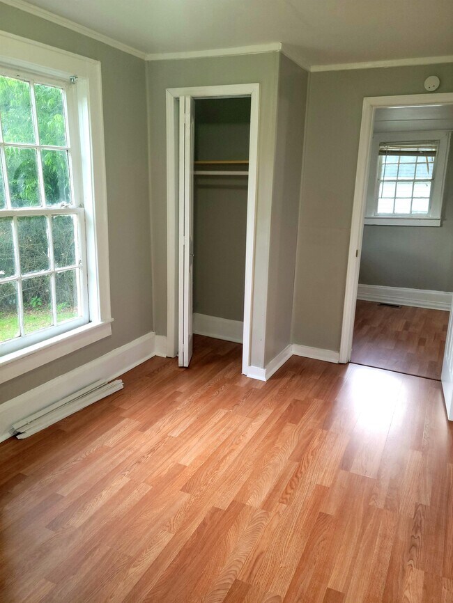 Photo - 107 E Maryland Ave