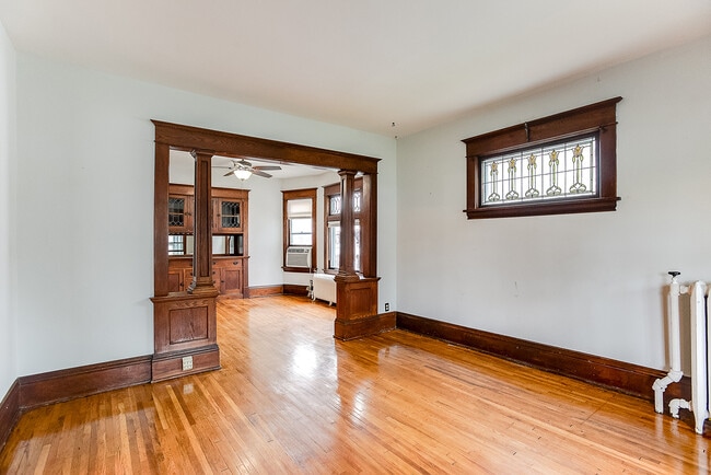 Photo - 1303 Englewood Ave