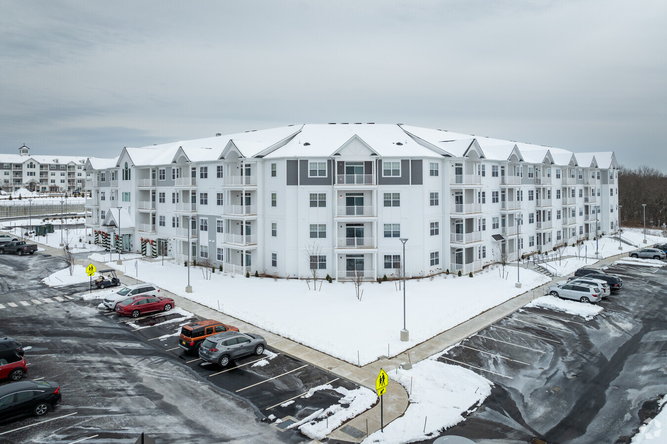 Building 01 - Harbor Heights Enclave Apartments