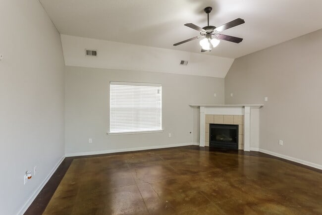 Photo - 3044 Magnolia Dr