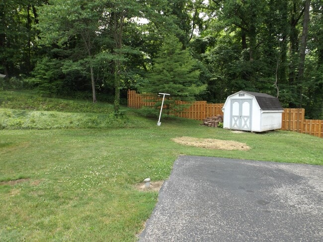 Photo - 40 Bailliere Dr