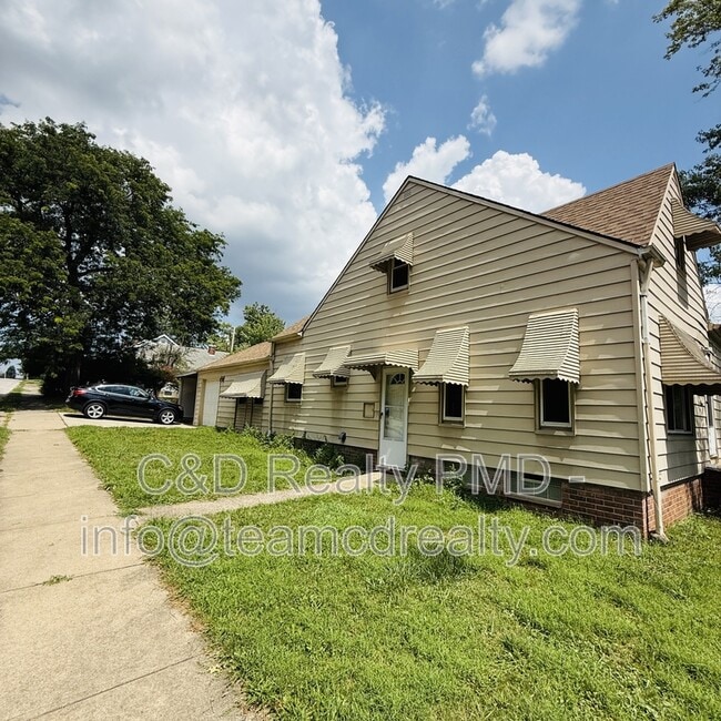 Building Photo - 18201 Libby Rd Rental