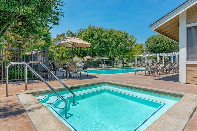 Photo - Woodside Village