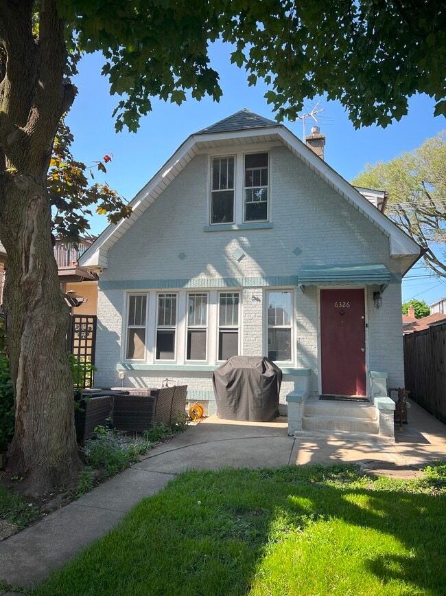 Building Photo - 6326 W Berenice Ave Rental