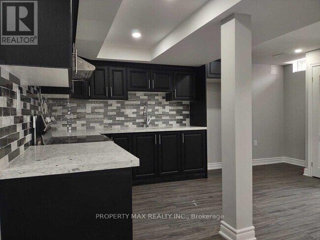 Photo - 117 Luella Crescent