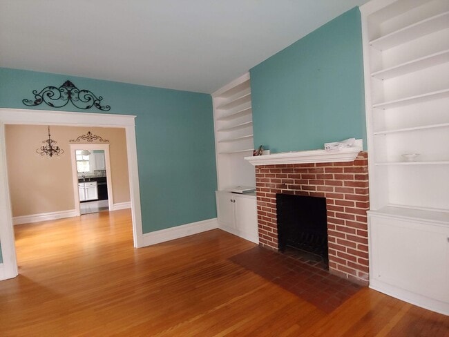 Photo - Charming 3/4 bedroom home in desired Carlisle neighborhood