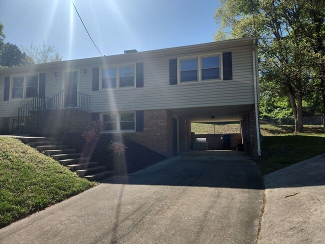 Building Photo - Call today to schedule your appointment Rental