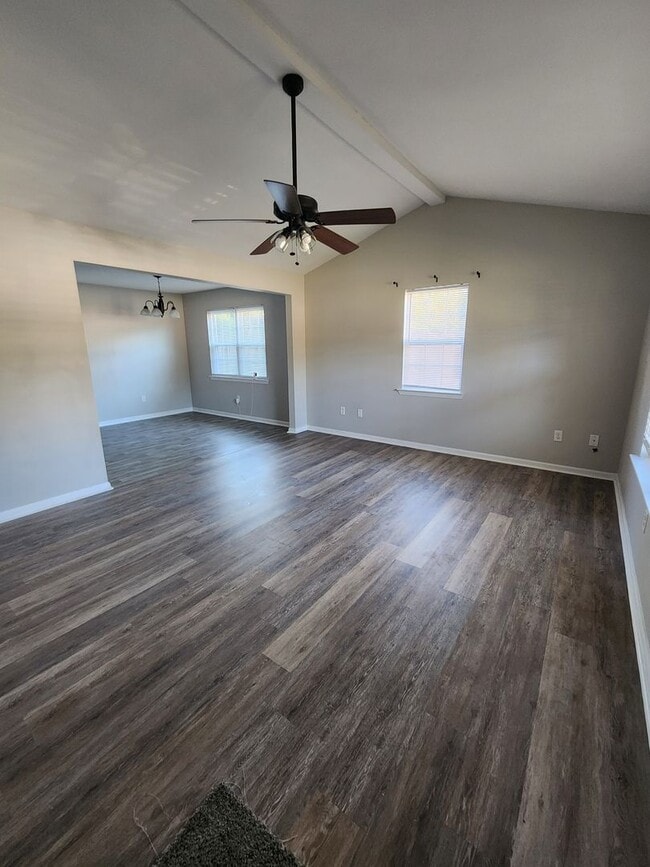Photo - 1073 Cassidy Ln
