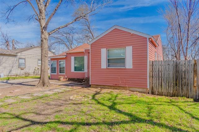 Photo - 600 NE 11th St