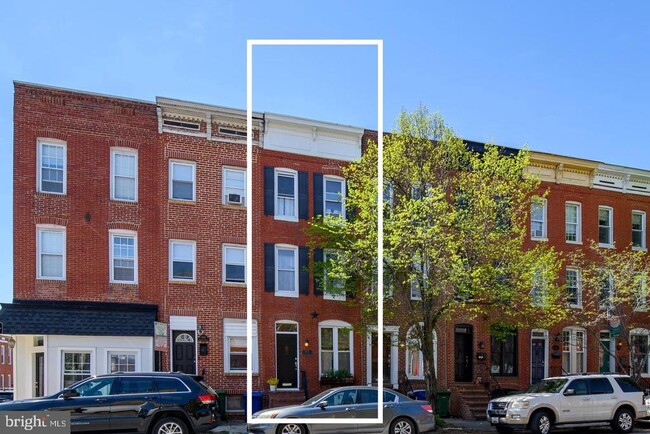 Photo - 1646 S Charles St Townhome