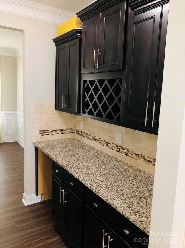 Photo - 111 Yellow Birch Loop