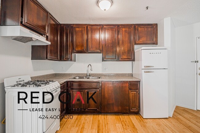 Photo - 518 E 4th St Unit 305