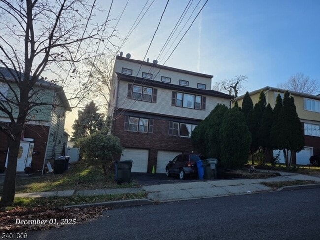 Building Photo - 174 Highland Cross