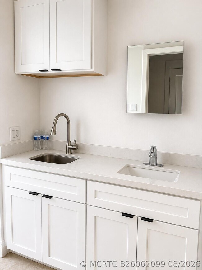 6980 NW 186th St Unit 3-523A