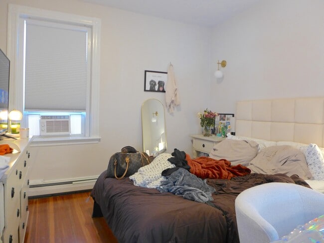 146 Gove St