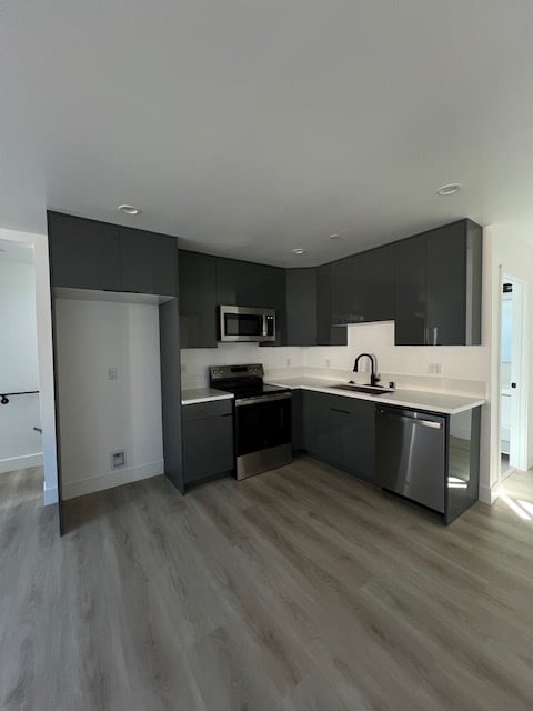 640 W 45th St Unidad Private Rooms - Shared Residence