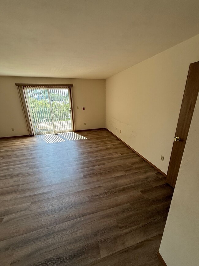 Photo - N1531 Fawn Ridge Dr