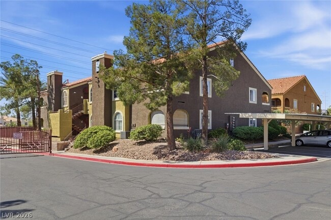 Building Photo - 7950 W Flamingo Rd Unit 1187