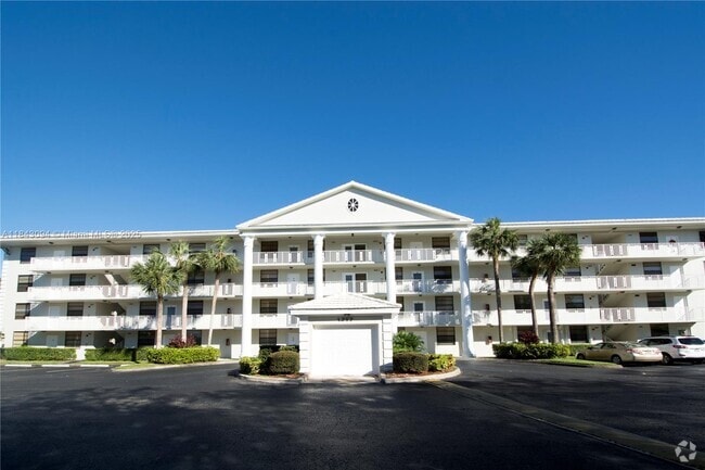 Building Photo - 1717 Whitehall Dr Rental