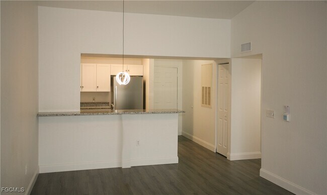 Photo - 8288 Key Royal Ln Unidad 1432