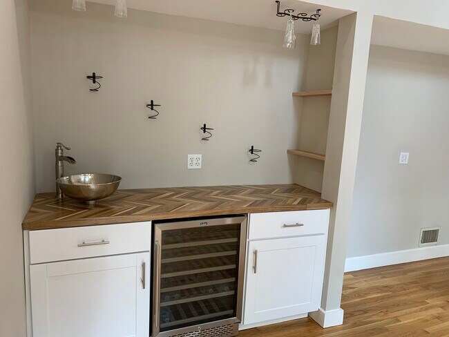 Photo - 28 Lantern Ln