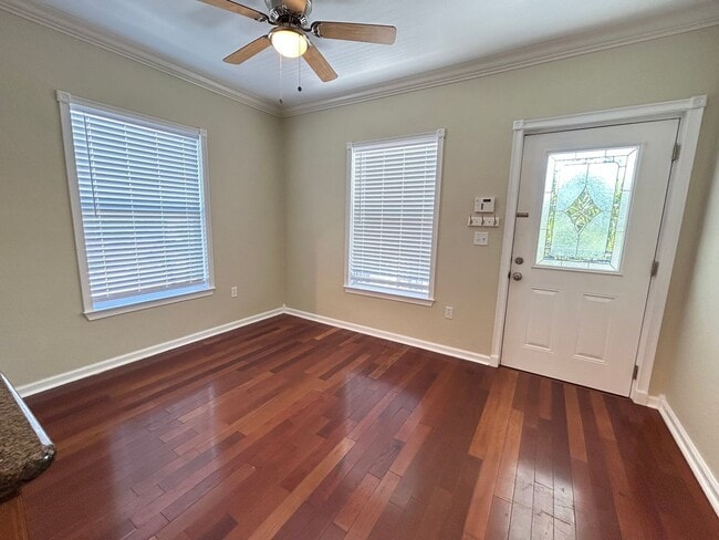 Photo - 1 bedroom 1 bath In the Heart of Downtown! Unidad 201