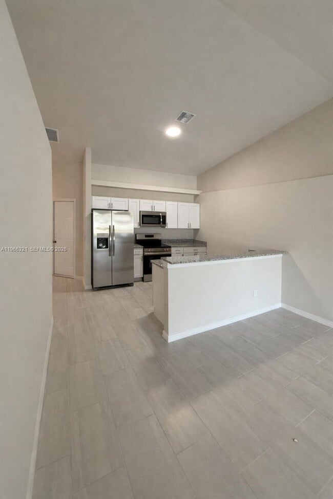 Photo - 1411 Academy Blvd Unit 1411