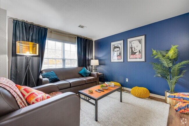 4 BR, 4 BA, 1549 SF - The Wyatt