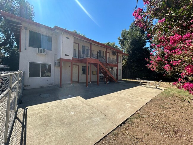 Building Photo - 618 Rancheria Dr Unit D
