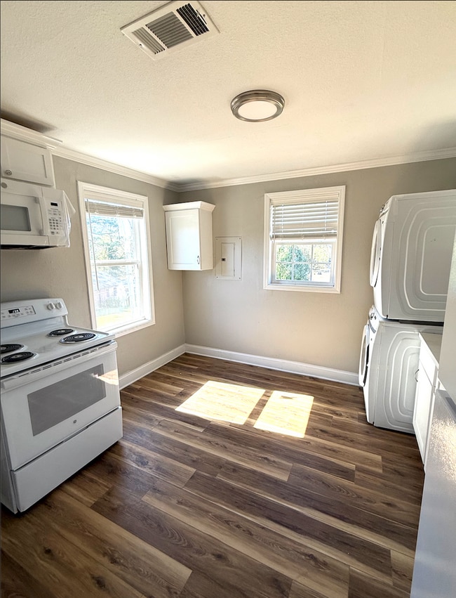 Photo - Grove St Unit C