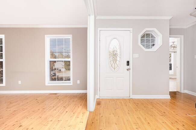 Photo - 120 Braxberry Way