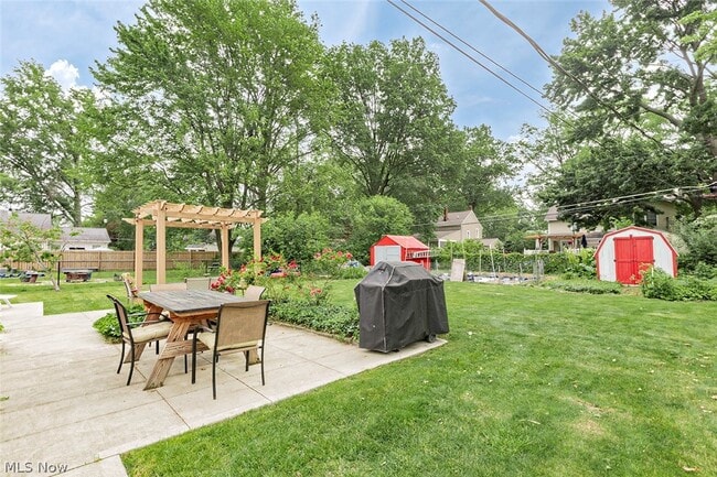 Photo - 8279 Westmoor Rd