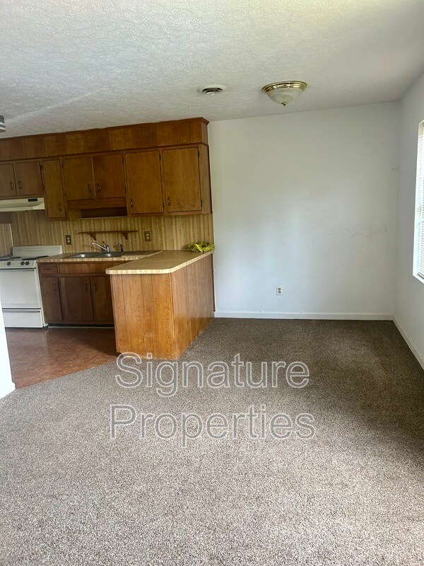 702 Barrows Mill Rd Unit Apt 9 Condo for Rent in Martinsville, VA