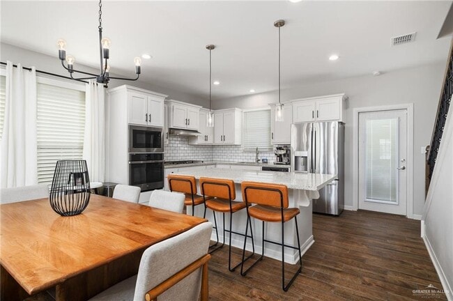 Photo - 16 Chalk Rdg Dr