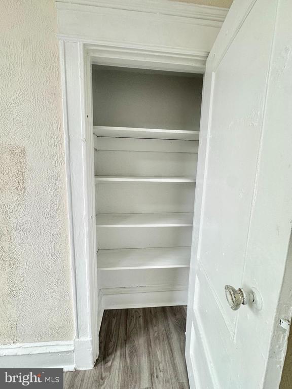 Building Photo - 5040 Walnut St Unit 2R