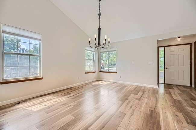 Photo - 7516 Dawn Dr