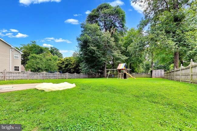 Photo - 11907 Hunters Ln