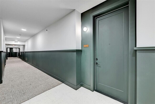 Photo - 1701 Simond Ave Ave Unit 518