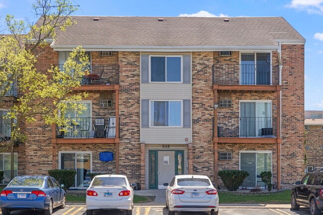 Building Photo - 535 W Lies Rd Unit 6