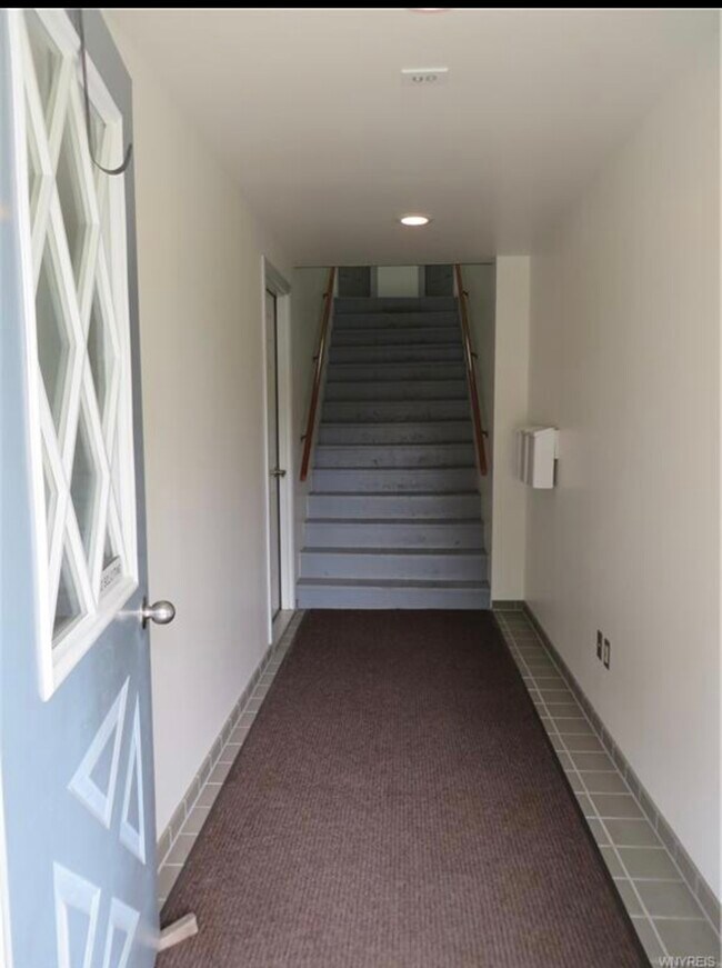 Photo - 145 Caledonia St Unit 2E