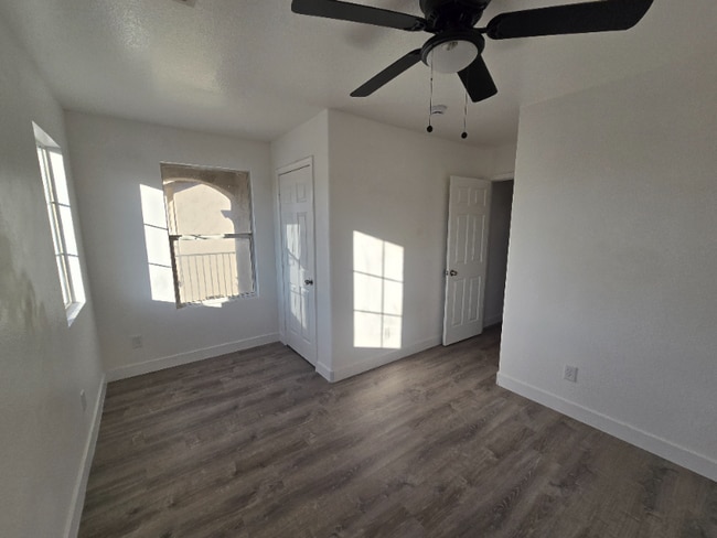 Building Photo - 5117 S 15th Pl Rental