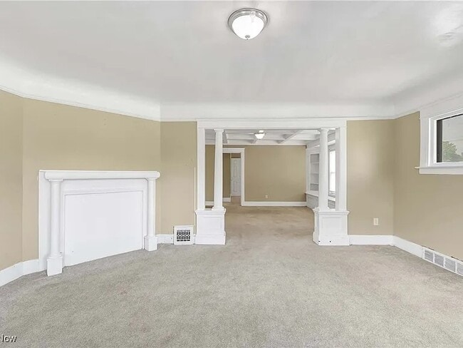 Photo - 10409 Ostend Ave Unit 2