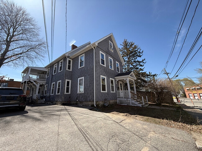 Building Photo - 150 Franklin St Unit 1