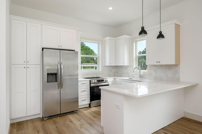 Photo - 114 Enchanted Way