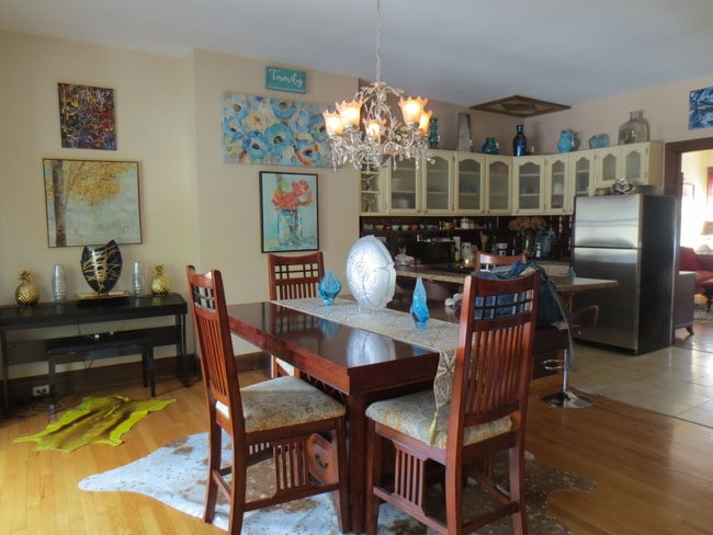 Dining area - 206 Lancaster St Unidad 2