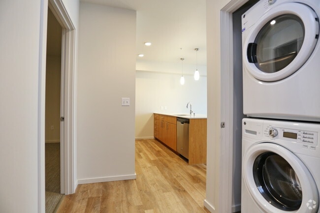 Soren Apartments