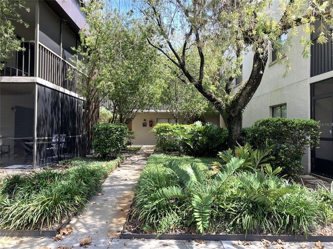 Photo - 11703 Raintree Village Blvd Unidad B