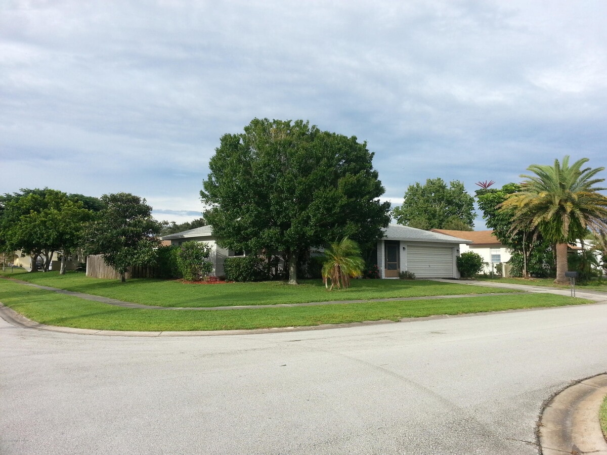 Photo - 2720 Wright Ave