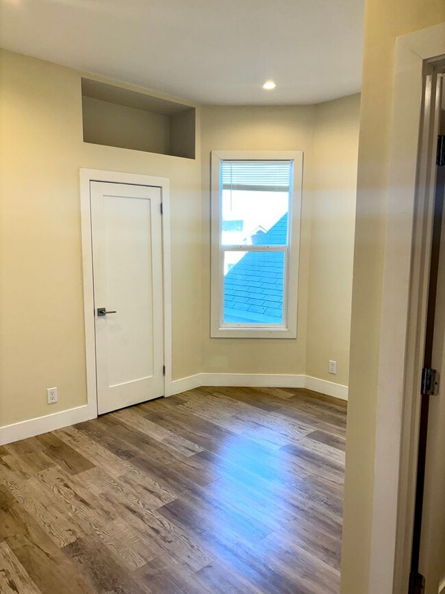 Photo - Perfect private room in the heart of Bernal Heights! Unit A-2